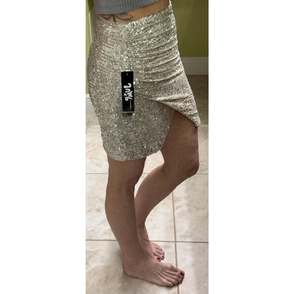 Jump Apparel short sparkly gold sequin mini skirt $54 Small festival country NWT - Picture 2 of 8